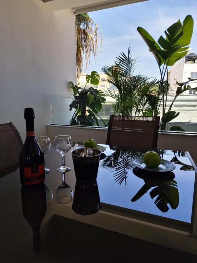 Carisa Deluxe Apartment With Jacuzzi 拉纳卡 外观 照片